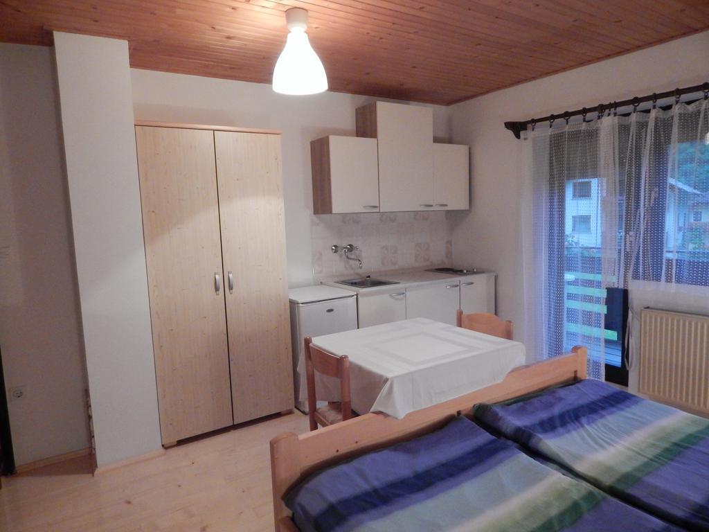 Farmhouse Stiftar Solčava Værelse billede