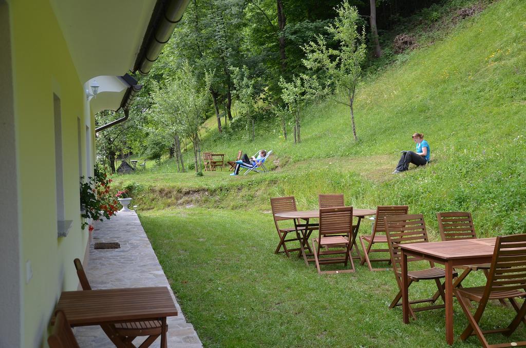 Farmhouse Stiftar Solčava Eksteriør billede