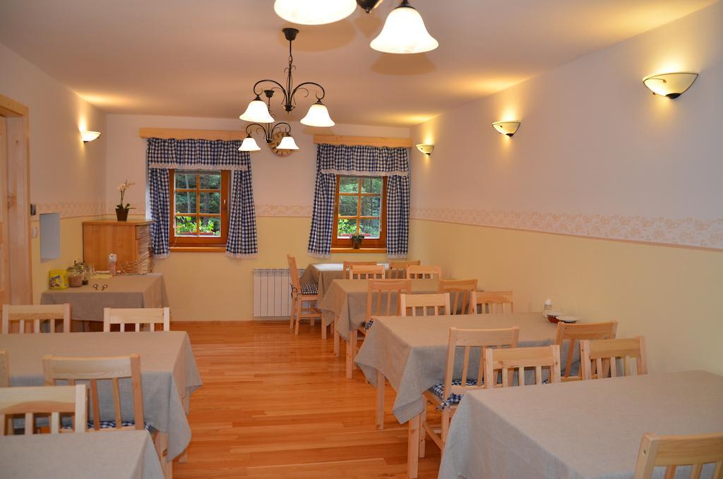 Farmhouse Stiftar Solčava Eksteriør billede
